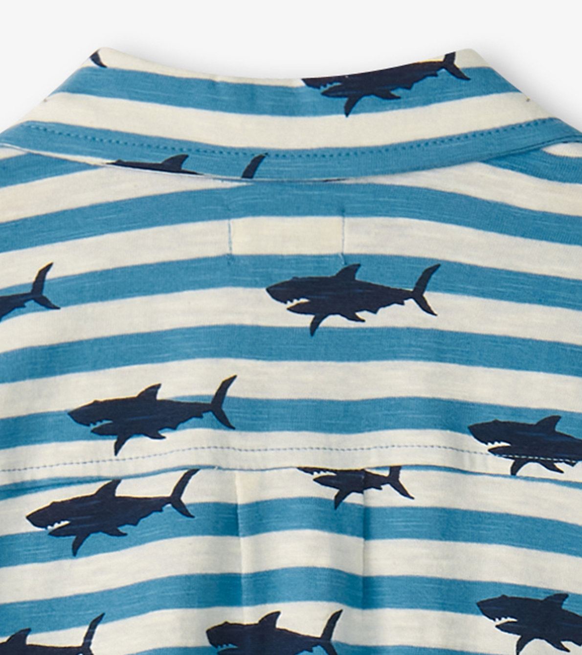 Agrandir l'image de Chemisier boutonné en jersey – Requins sur rayures