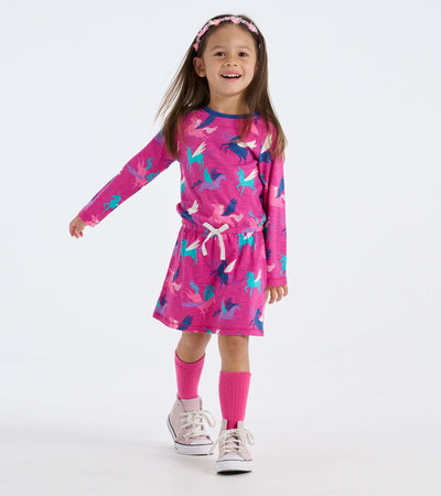 Robe taille basse à manches raglan – Pégases galactiques