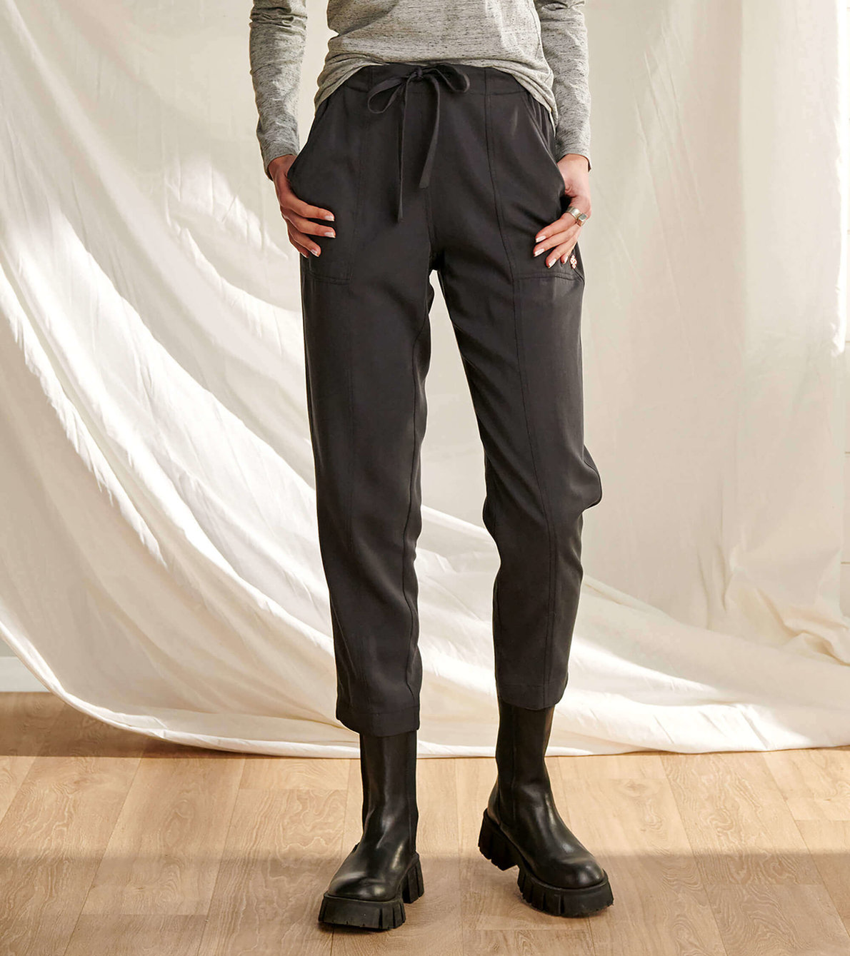 View larger image of Jaime Ankle Trousers - Caviar