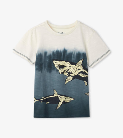 T-shirt à imprimé qui brille dans le noir – Squelettes de requin