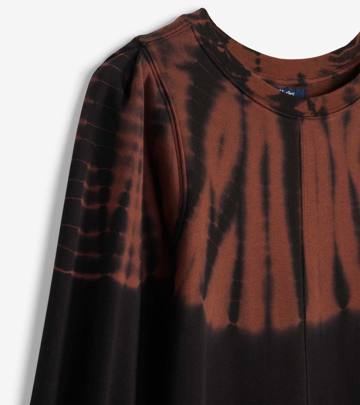 Agrandir l'image de Robe molletonnée – Motif orageux teint par nœud sur noir caviar